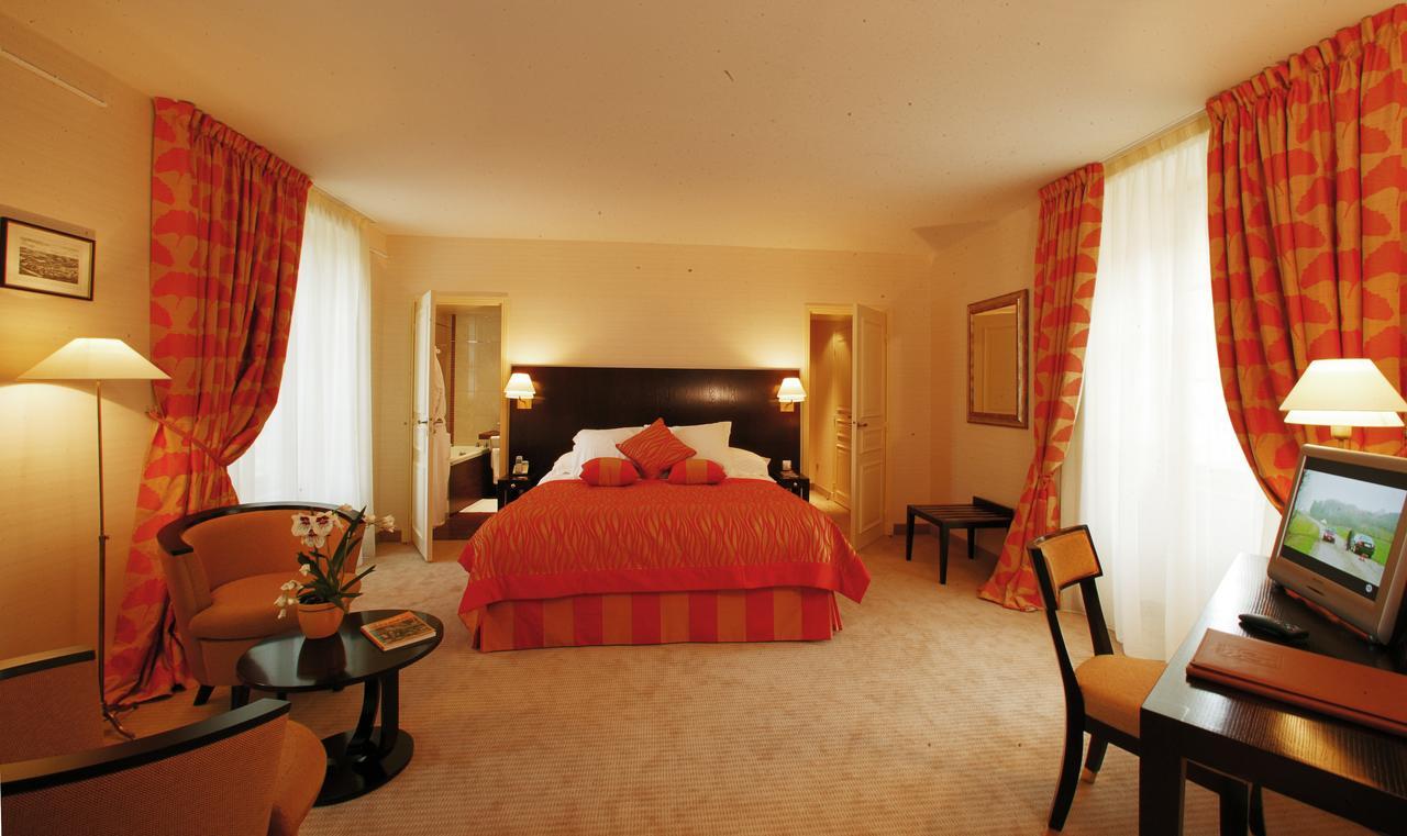 Au Grand Hotel De Sarlat - Pavillon De Selves 외부 사진
