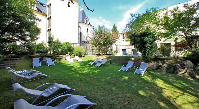 Au Grand Hotel De Sarlat - Pavillon De Selves 외부 사진