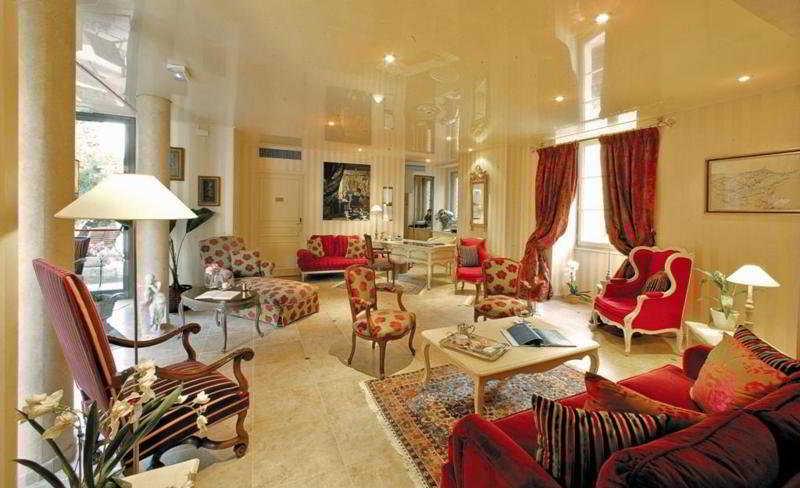 Au Grand Hotel De Sarlat - Pavillon De Selves 외부 사진
